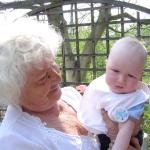 Prababciu, bo pognieciesz mi...