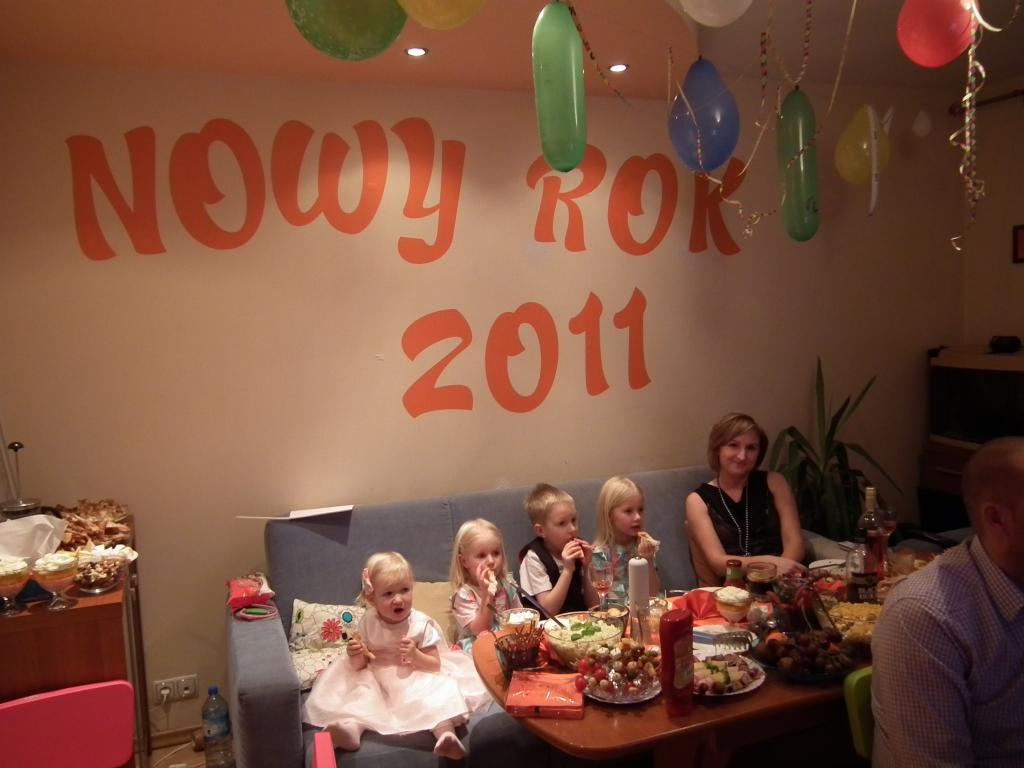 Dzieci zapędzone do jedzenia wyglądają tak:)