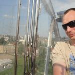 A innych wysokość skłania do...