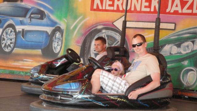 No, już prawie dosięgam do kierownicy!