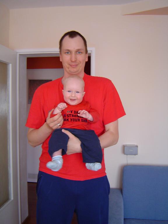 Pięść pięścią, ale pokojowe nastawienie przede wszystkim;)