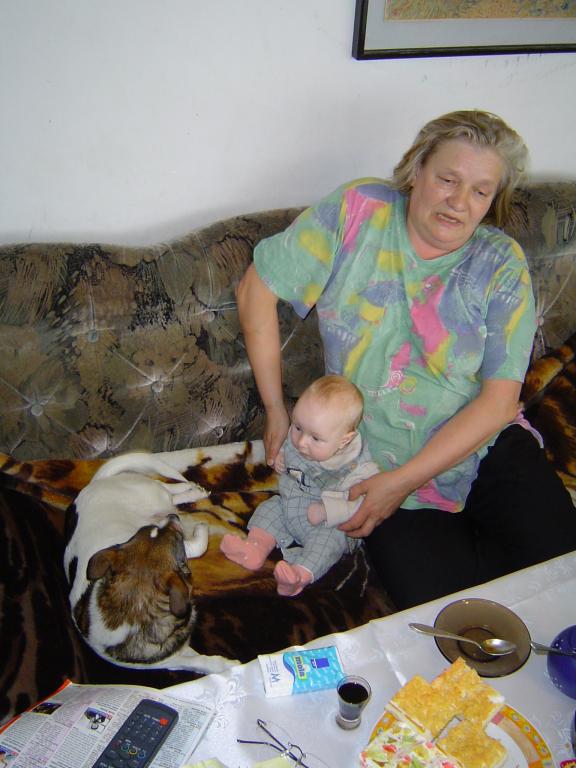 Czy ta zabawka nadaje się na obolałe dziąsła?