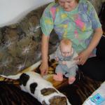 Patrzcie, jak toto się wydłuża, żeby być większe ode mnie