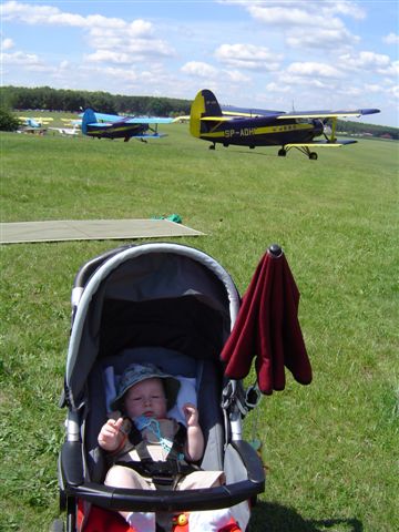 Z przodu Szymon a z tyłu...