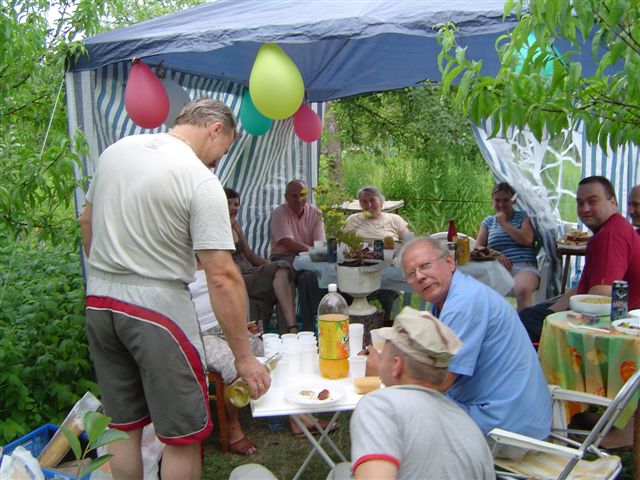 No to lejemy, mościpanowie;)