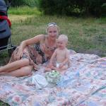 Już od małego karzą trzymać...