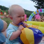 Tata wdmuchiwał powietrze a ja wydmuchuję...