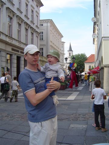 Nadchodzi drągal....