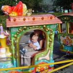 A co, siedzimy w pierwszym wagoniku, bo...