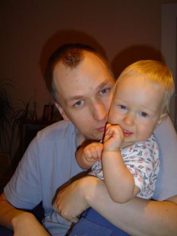 Tych dwóch konta świat....