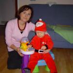 Szymkołaj z pomocnicą Elfmamą:)