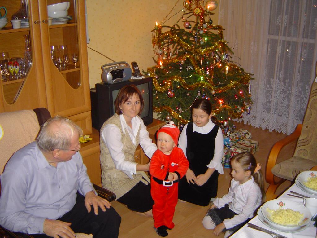 Wymiana spojrzeń między...