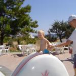 Rodzice brzydko się do mnie odnoszą...