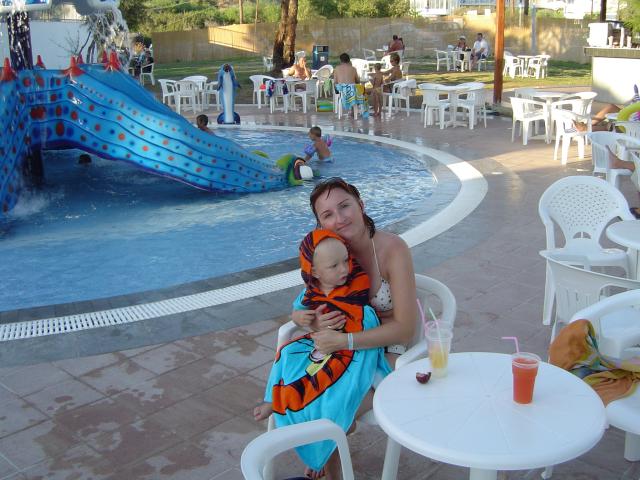 Taak, picie (soków, oczywiście) to...