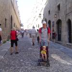 Średniowieczna uliczka w Rodos.