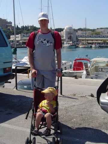 Jachty w Porcie Mandraki...