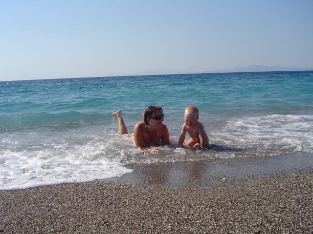 Wydostanie się na plażę wcale nie jest łatwe...