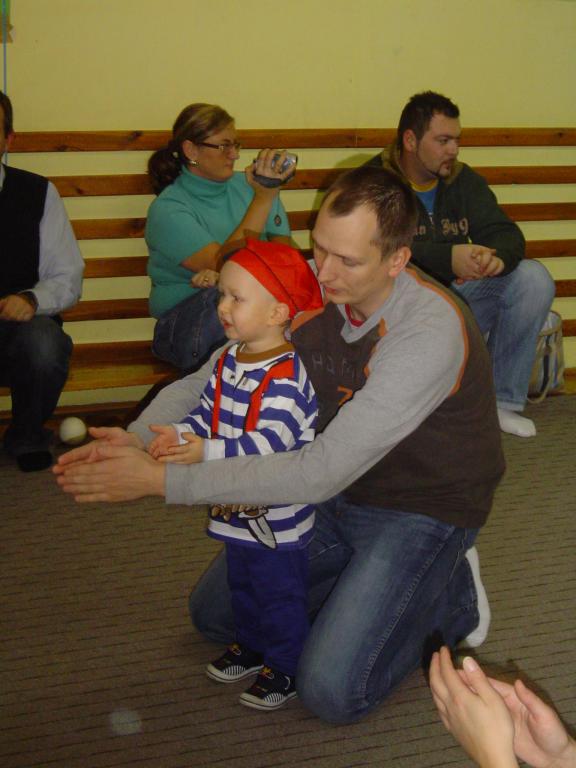 Ja klaszczę a Tata...