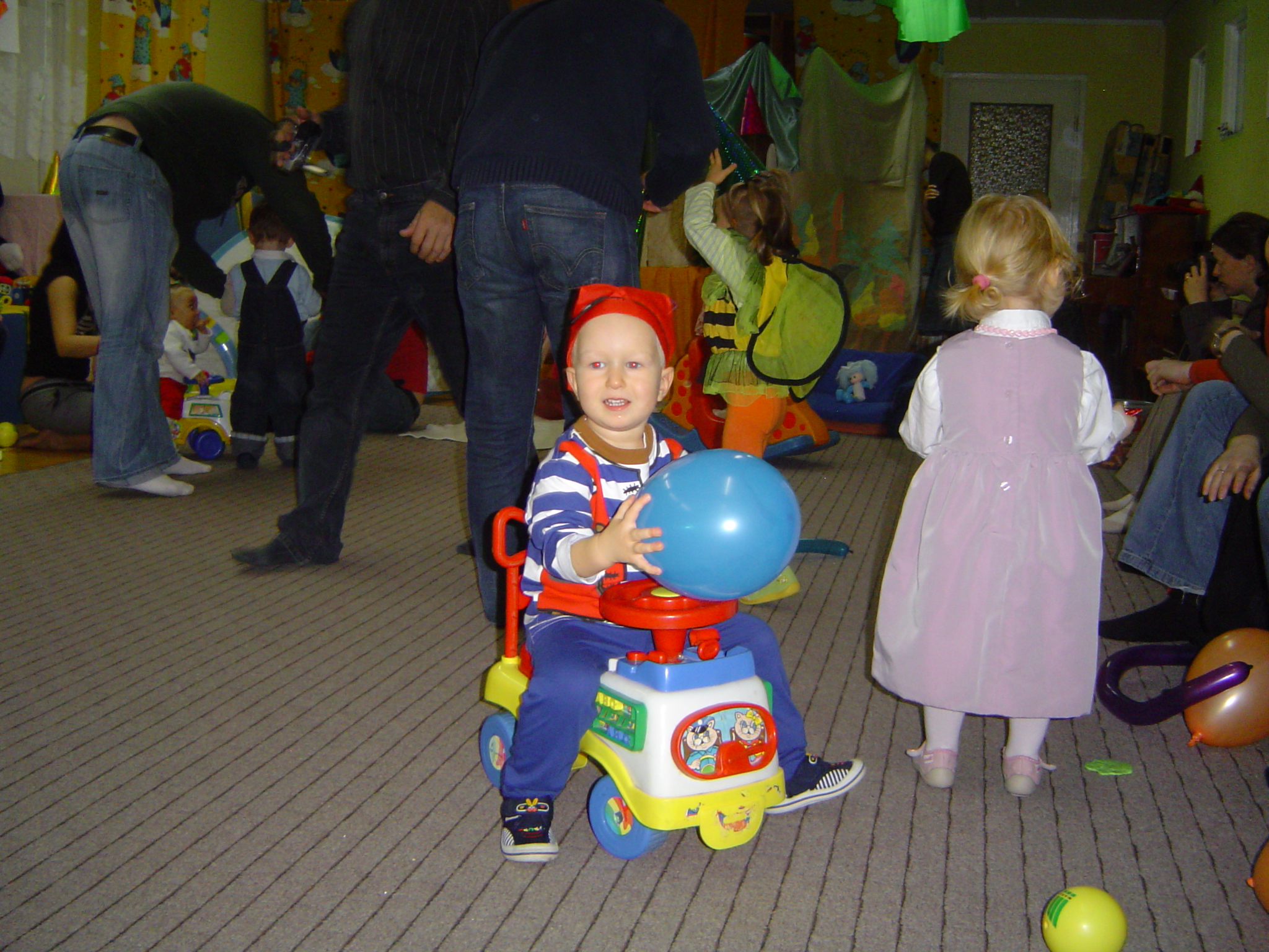 Autostopowiczka nie dała się namówić na podwiózkę,